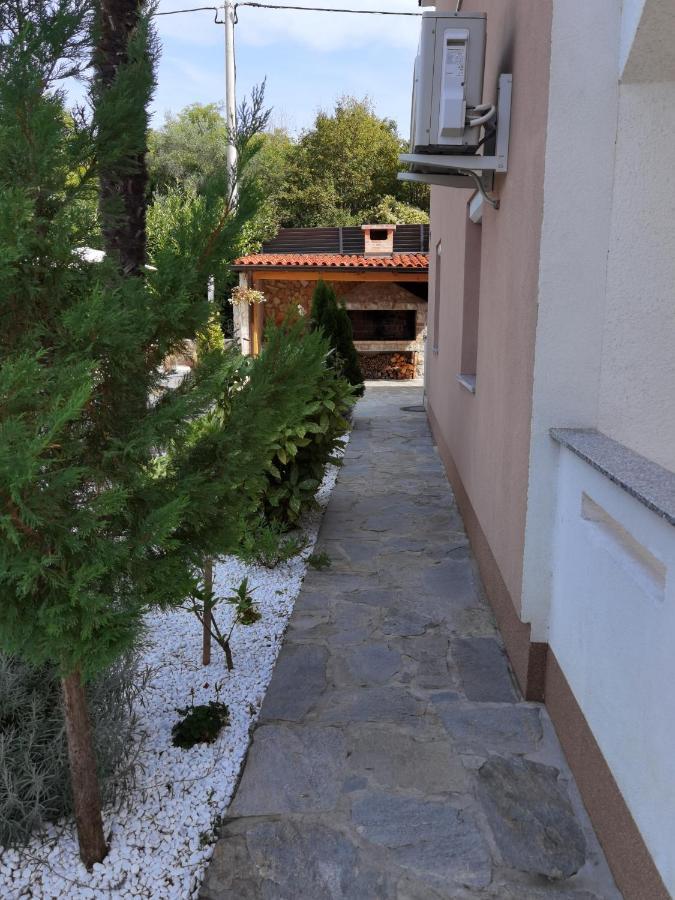 Apartments Beciri Sveti Vid-Miholjice Bagian luar foto